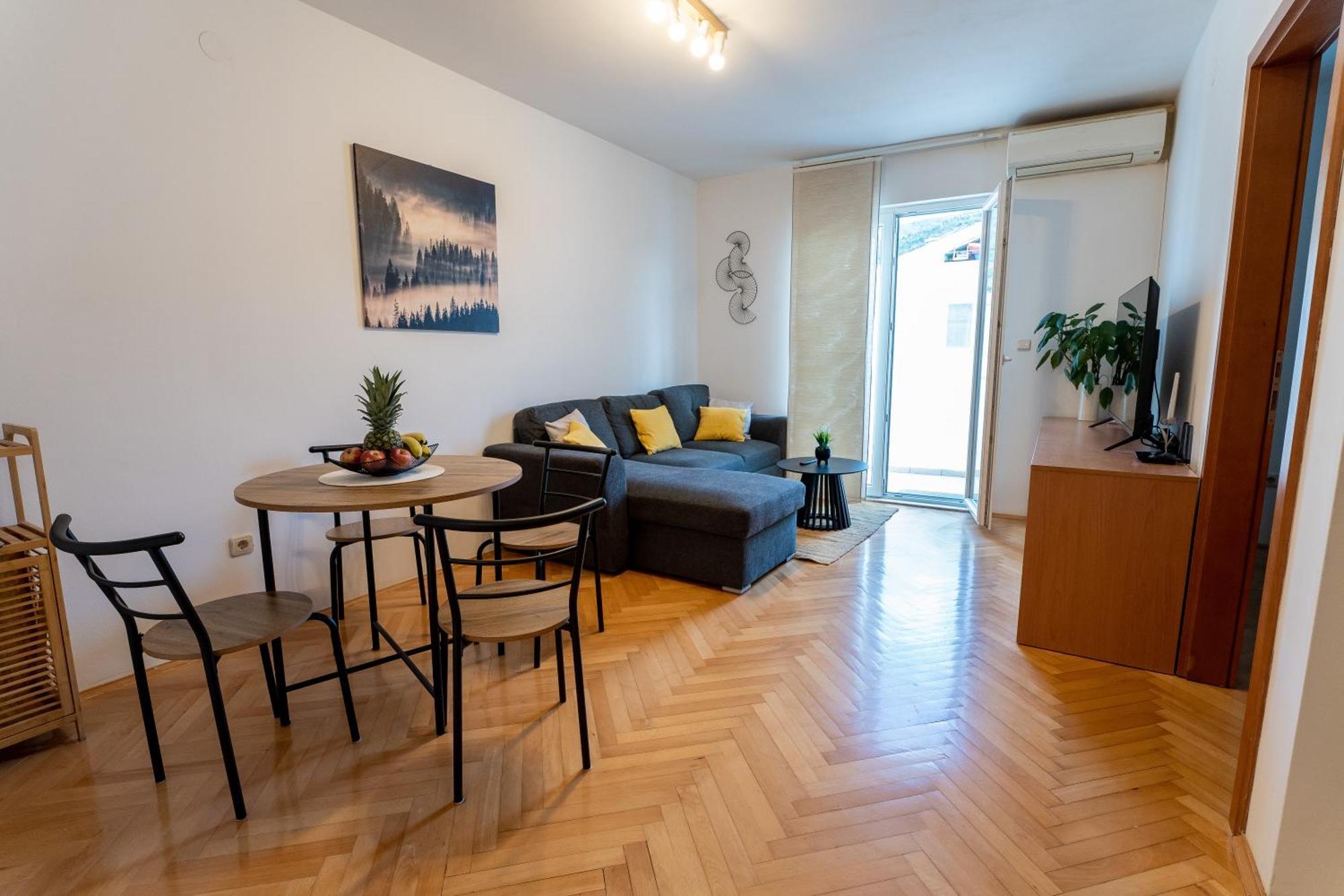 Apartment Bonaca โมโกชิซา ภายนอก รูปภาพ